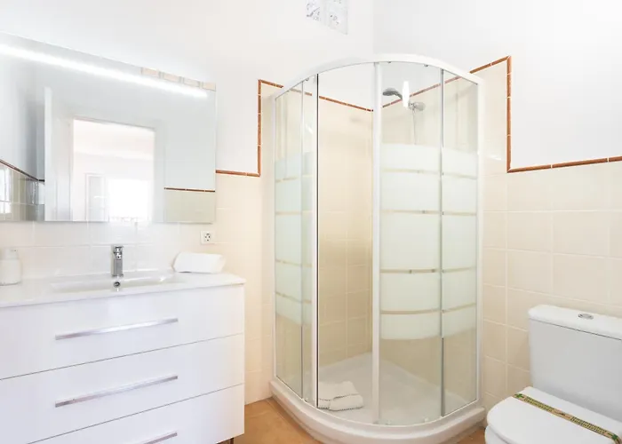 Choviejo Appartement *